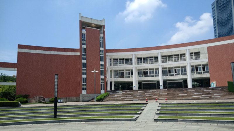 高精度PCB板定制：揭秘流程与关键要点