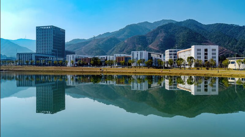 安规电容X2与Y1：揭秘安全性的关键差异